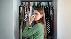 Ris mot lukt: ett enkelt sätt att hålla ditt skåp fräscht. Vad behöver du göra?